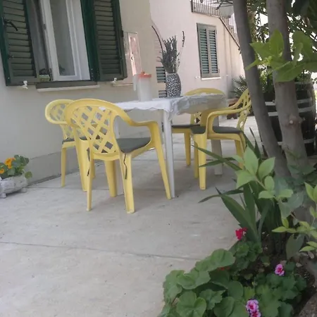 Appartamento Grosse In Mit Privater Terrasse *